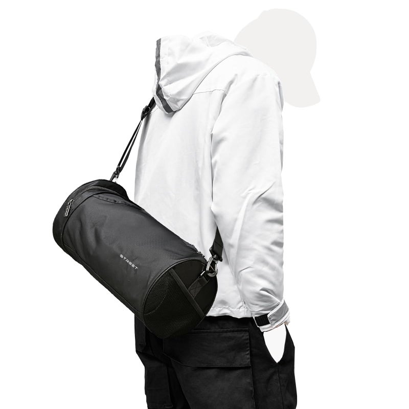 HYC00 Sports Gym Bag for Men and Women Workout Bags Mens Gym Bag Black Small - Image 1